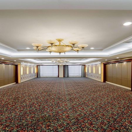 Hotel Ramada Beijing North Changping Esterno foto