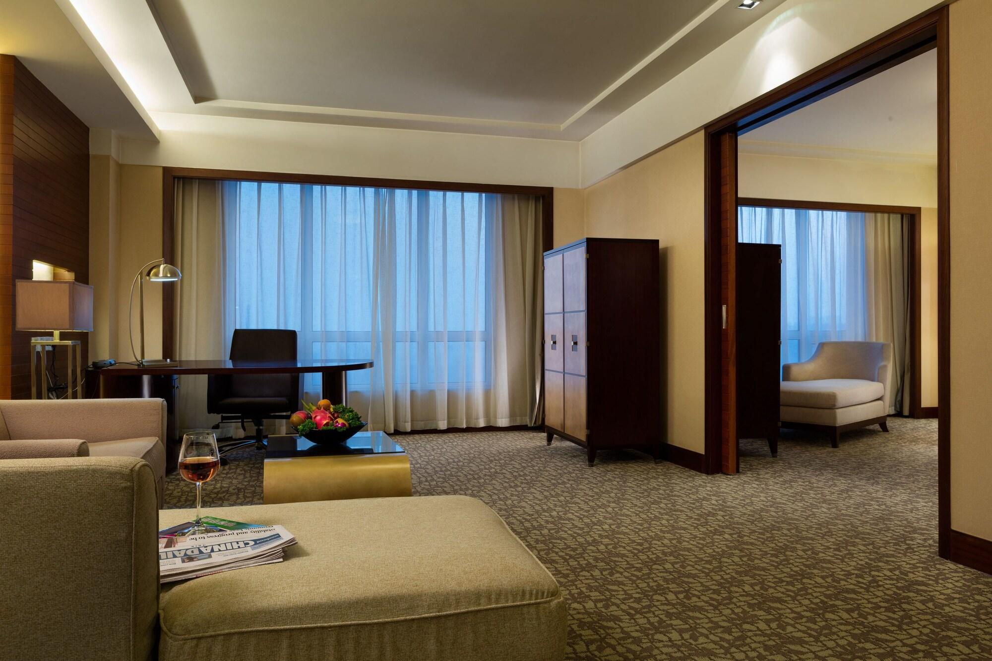 Hotel Ramada Beijing North Changping Esterno foto