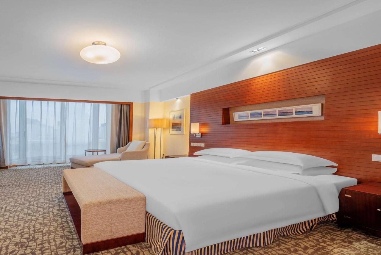 Hotel Ramada Beijing North Changping Esterno foto