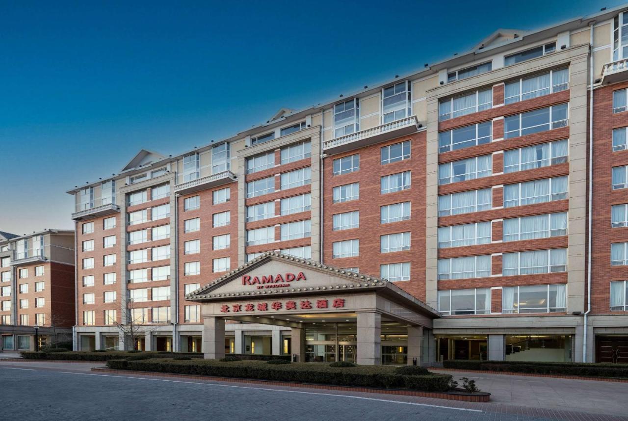 Hotel Ramada Beijing North Changping Esterno foto