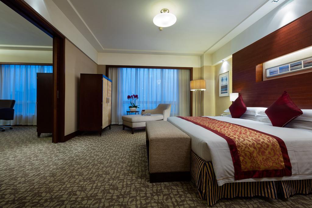 Hotel Ramada Beijing North Changping Esterno foto