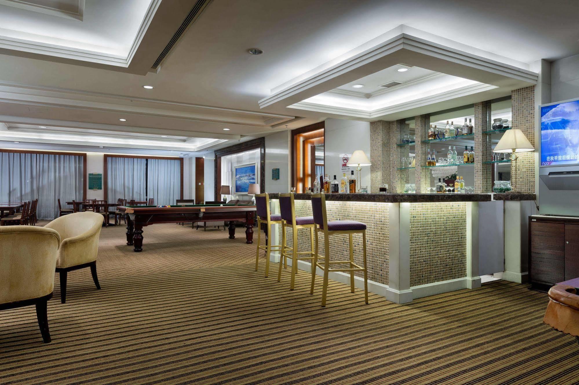 Hotel Ramada Beijing North Changping Esterno foto